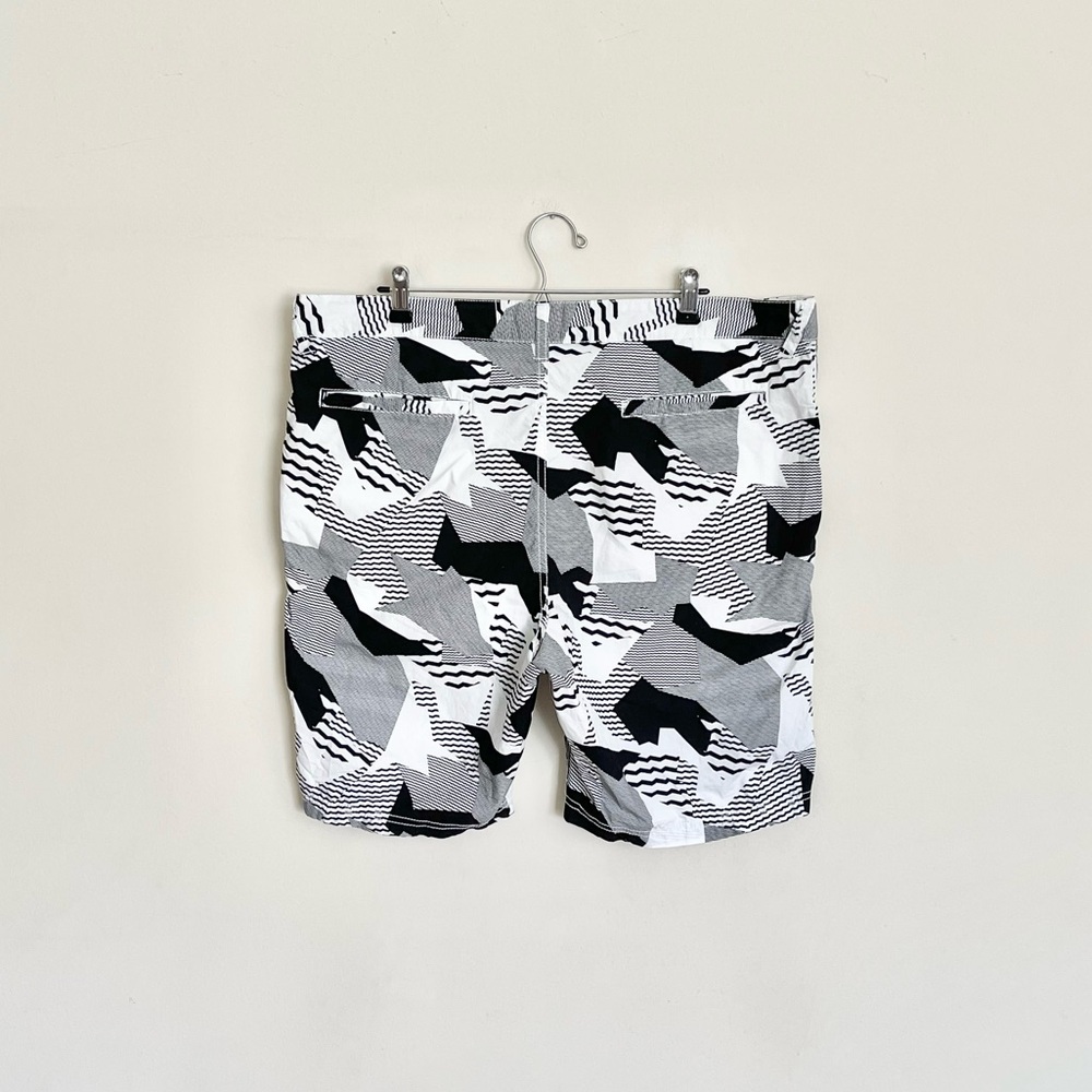 American Rag Poplin Geometric Camo Black White Lightweight Shorts Men’s 38 Slim - Picture 8 of 13